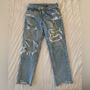 American Eagle Outfitters Ripped Mom Jeans